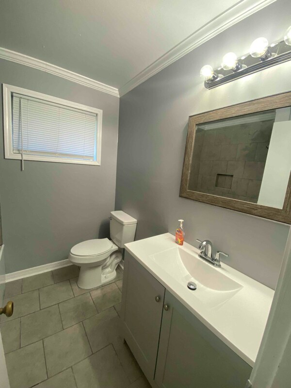 Building Photo - 1715 Jarrell Dr