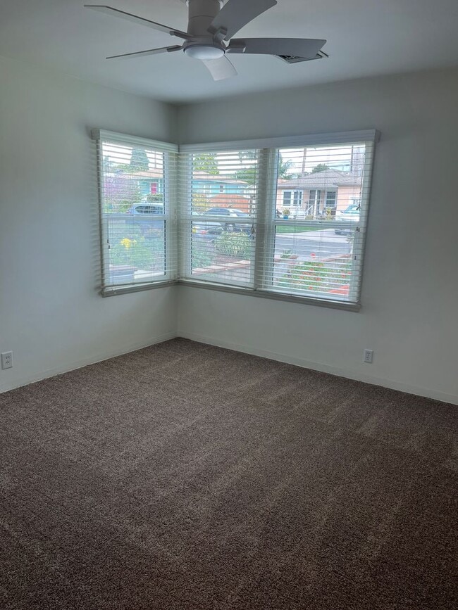 Building Photo - Montalvo Area Single Family Home