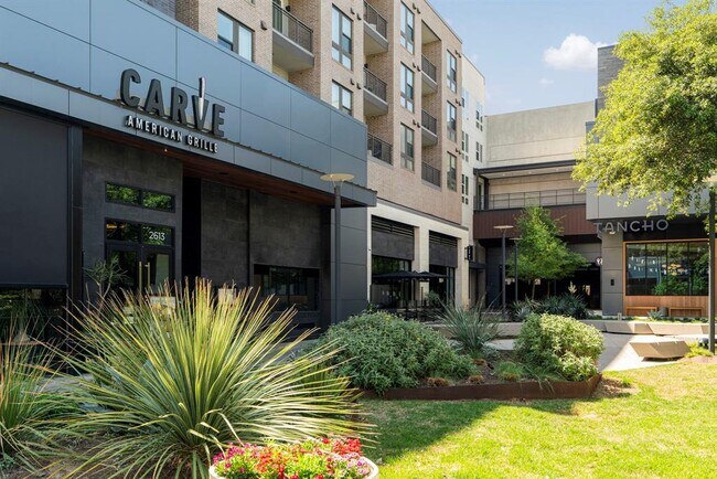 Building Photo - 4501 Jackson Ave