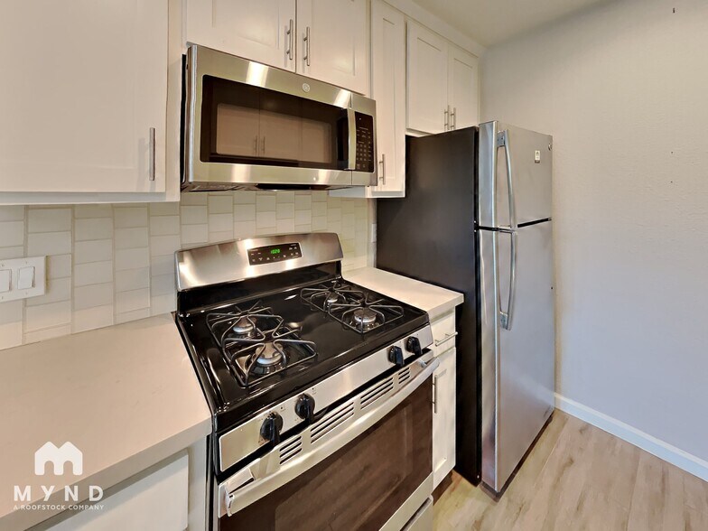 Building Photo - 2336 Villanova Cir