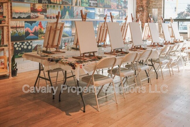 Building Photo - 1831 W Michigan St