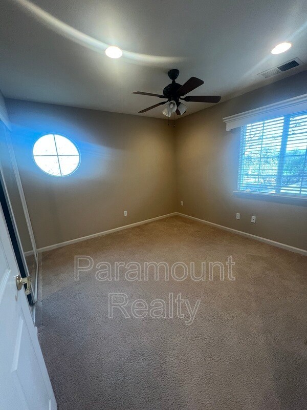 Building Photo - 5608 N Dublin Ranch Dr