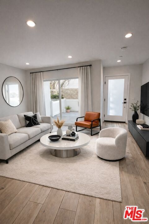 Building Photo - 121 E 223rd St