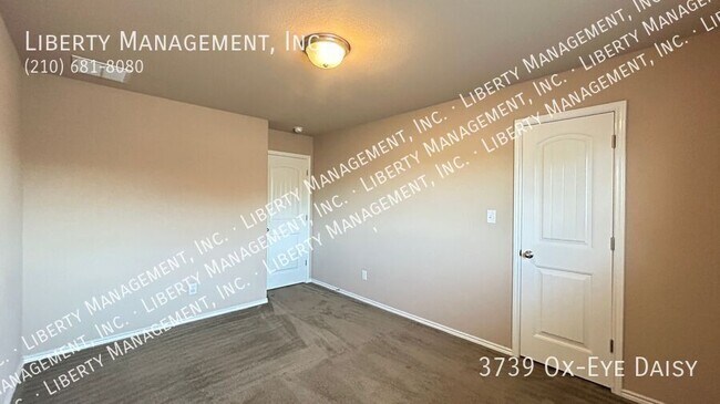 Building Photo - 3739 Ox-Eye Daisy