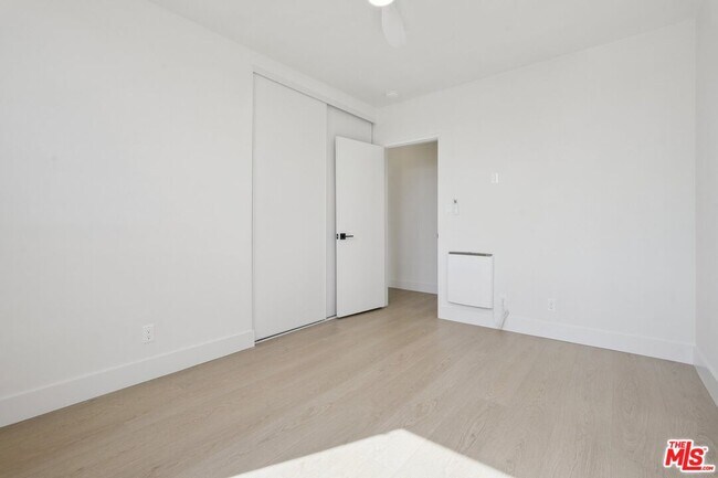 Building Photo - 1133 22nd St