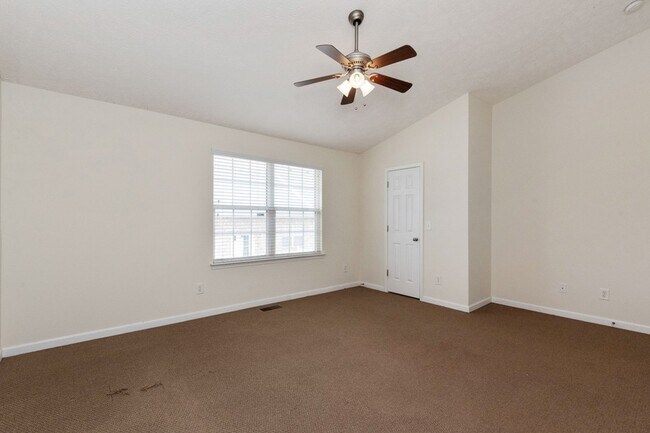 Building Photo - 614 Spence Enclave Way