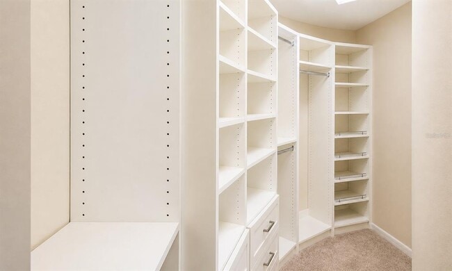Building Photo - 357 Fairway Pointe Cir