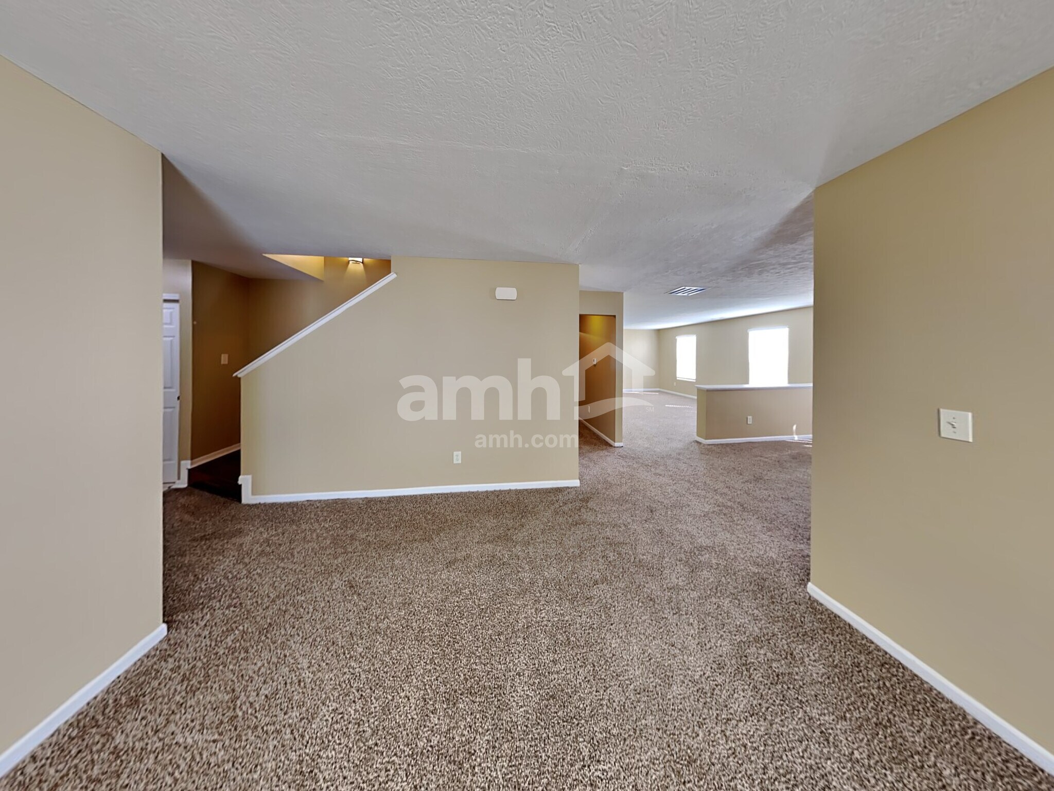 Building Photo - 1256 Canterhurst St