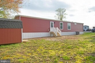 Building Photo - 161 Carnation Dr