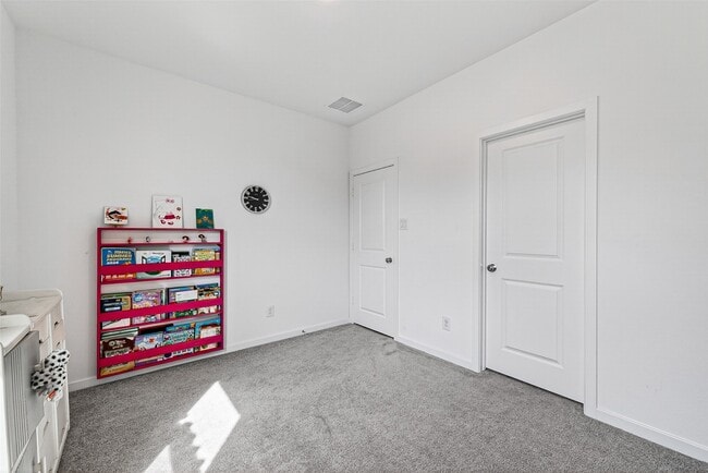 Building Photo - 21831 Tallulah River Dr