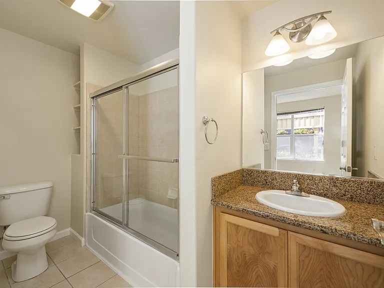 Building Photo - 950 Campoy St