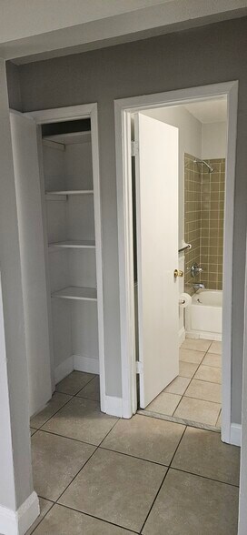 Linen Closet - 815 Trina Ln