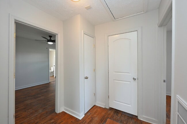 Building Photo - Updated 2BR/2BA Home | Rare Second Bath, Efficient Layout