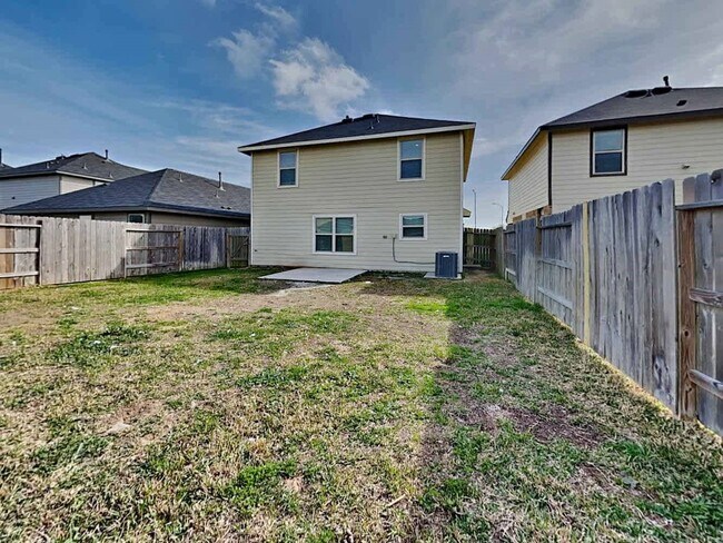 Building Photo - 24114 Mustang Run Dr