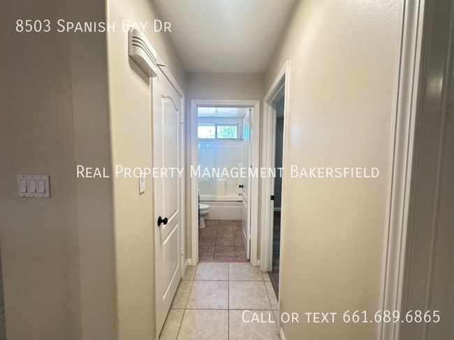 Building Photo - 8503 Spanish Bay Dr
