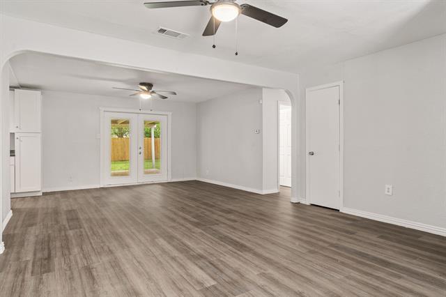 Building Photo - 5705 Saramac Dr