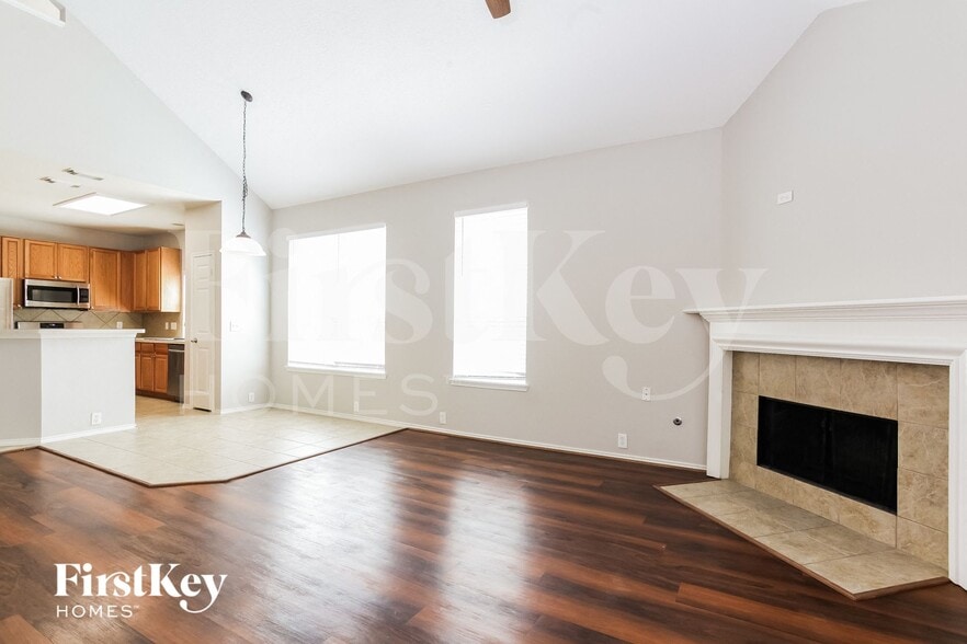 Building Photo - 12127 Wortham Landing Dr