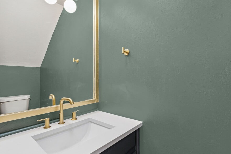 Building Photo - 4111 Herschel Ave