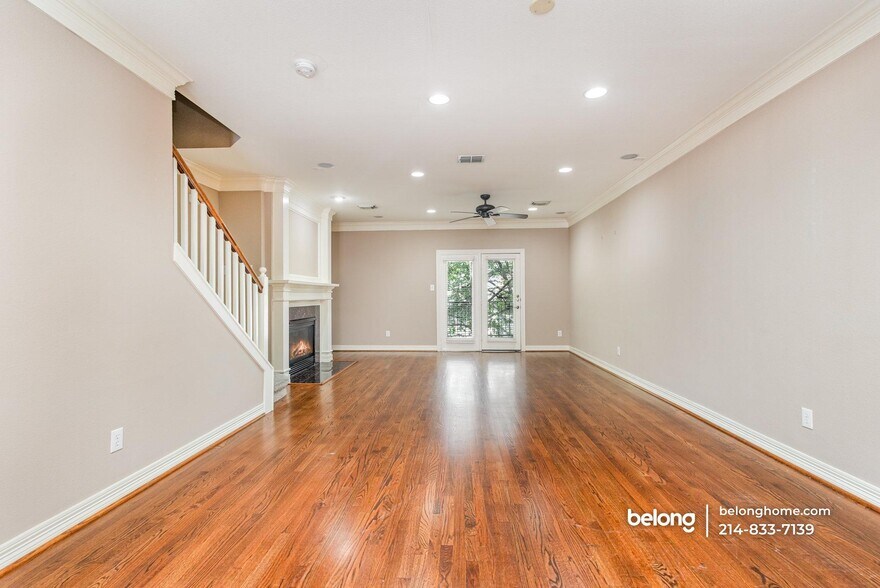 Building Photo - 3610 Gillespie St