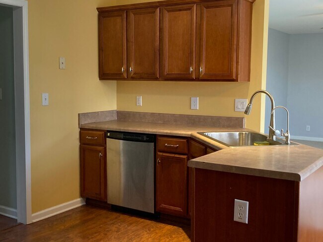 Building Photo - 2566 Leprechaun Ln