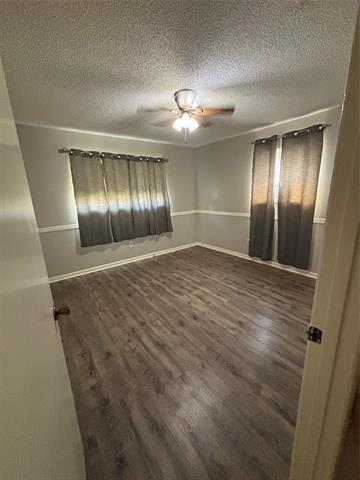 Building Photo - 105 Stiles Dr
