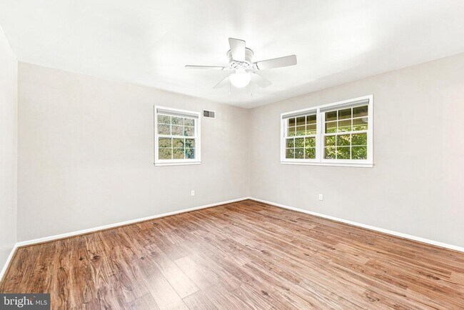 Building Photo - 9209 Antelope Pl