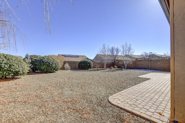 Building Photo - 3 bedroom, 2 bathroom home for Rent in Gra...