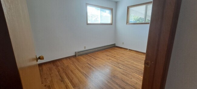 Building Photo - BEAUTIFUL home in Philomath