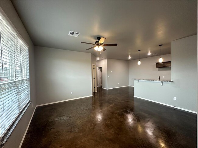 Building Photo - 7620 Wildflower Way