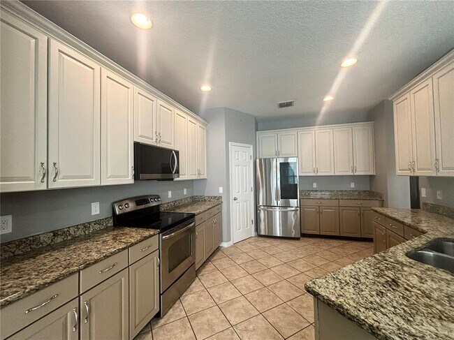 Building Photo - 3795 Marietta Way