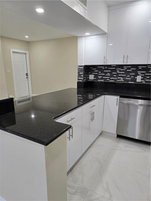 Building Photo - 1601 NE 182nd St