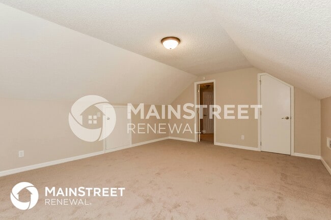 Building Photo - 299 Marjorie Blvd