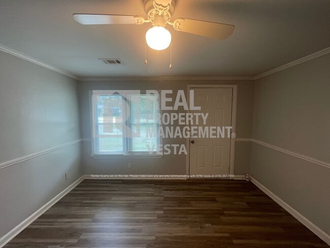 Building Photo - 5624 Swymer Dr