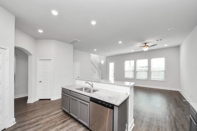 Building Photo - 4423 Santorini Ln