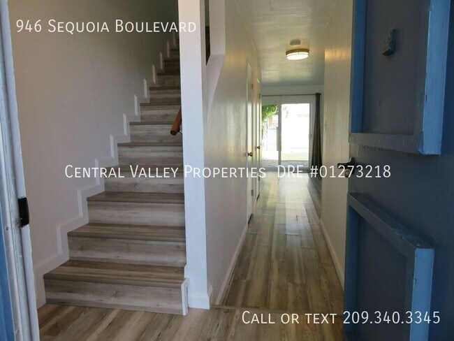 Building Photo - 946 Sequoia Blvd