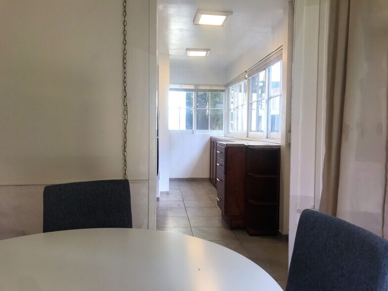 Building Photo - 2531 Ridge Rd