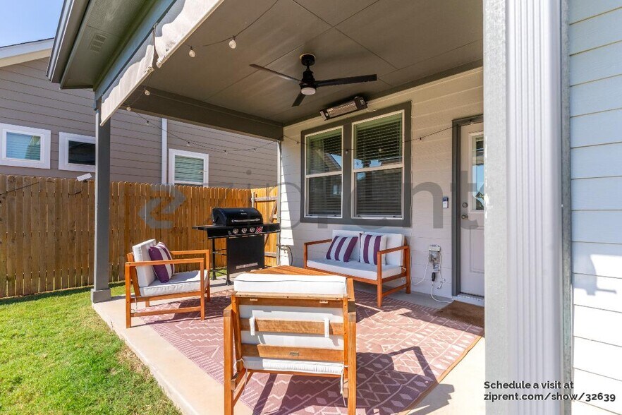 Building Photo - 15705 Singh Dr