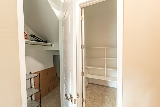 Building Photo - 4 Bedroom with Den in Arabella Community