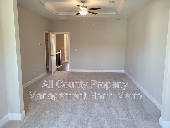Building Photo - 2612 Blackburn Ct SE