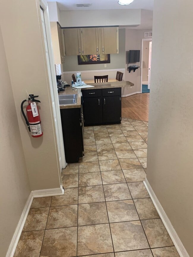 Building Photo - 2777-324A N. Poinciana Blvd