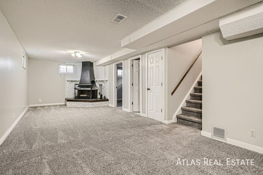 Building Photo - 1762 Truda Dr