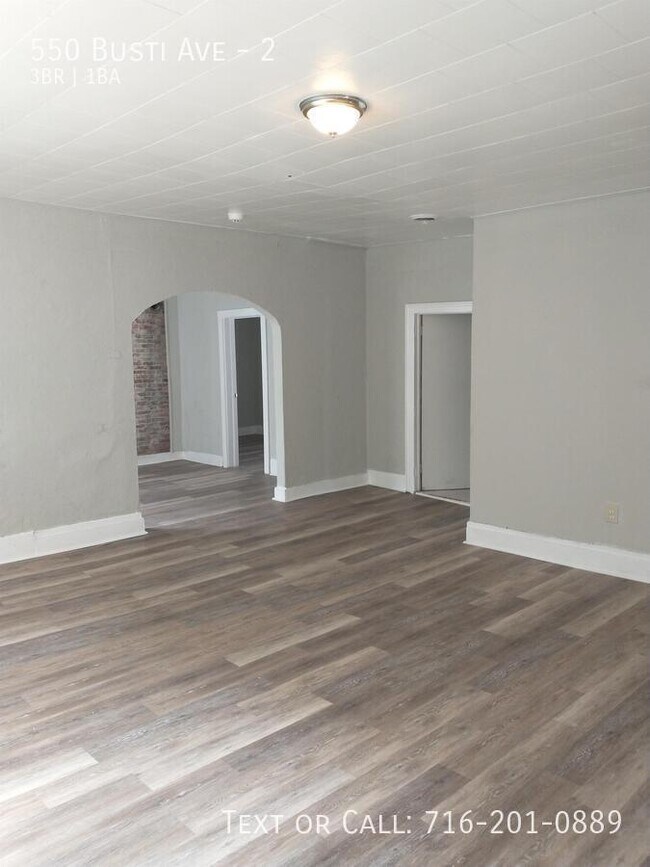 Building Photo - 550 Busti Ave