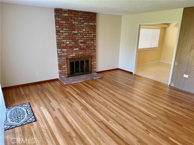 Building Photo - 3123 W Teranimar Dr