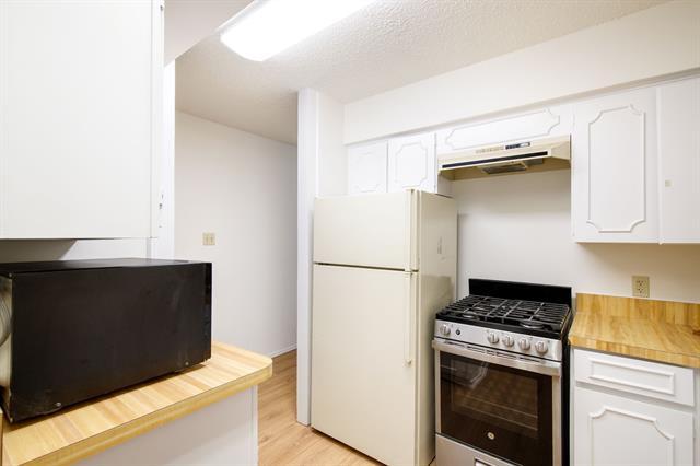 Building Photo - 5949 Copperwood Ln