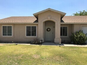 Building Photo - Ocotillo 4 Bedroom Pool Home for Rent