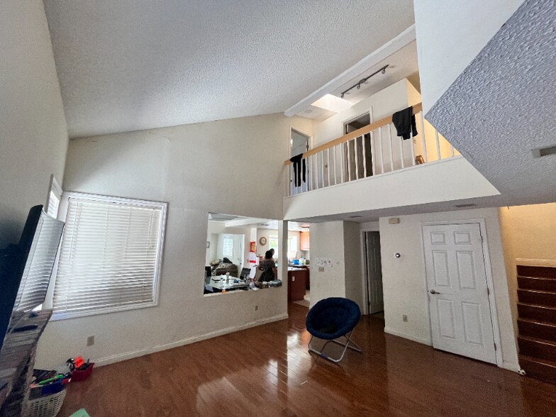 Building Photo - 134xx Telluride Dr