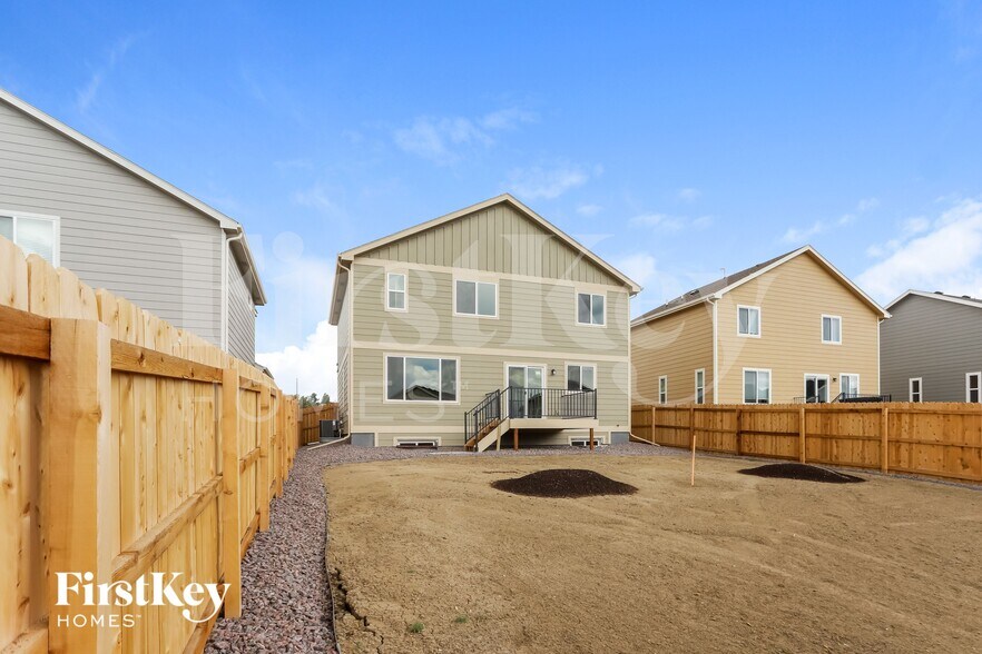 Building Photo - 10616 Horton Dr