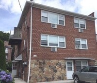 Building Photo - 61-26-61164 164th St