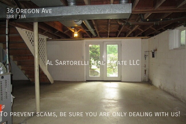 Building Photo - 36 Oregon Ave