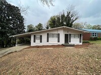 Building Photo - 1 Esquiline Ct